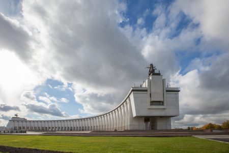 Отцы пройдут в музей бесплатно