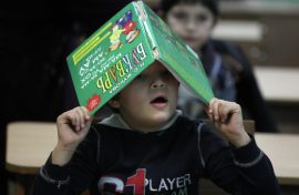 Русский язык сплотил народы