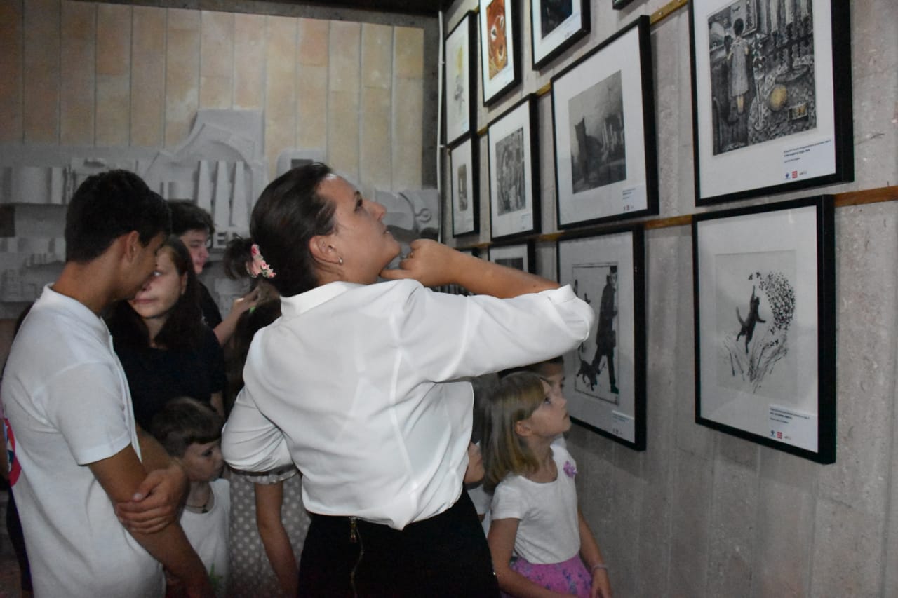 Выставки в ЛНР собрали тысячи зрителей