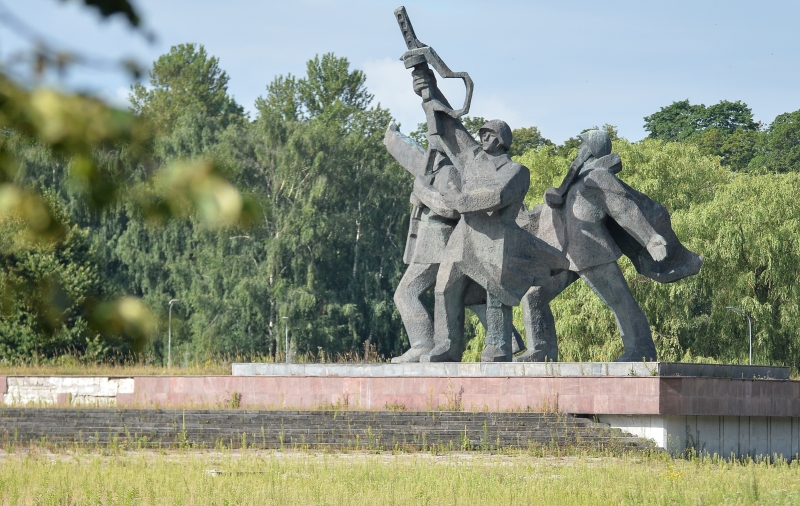 Латвия лишится памяти о Великой Победе