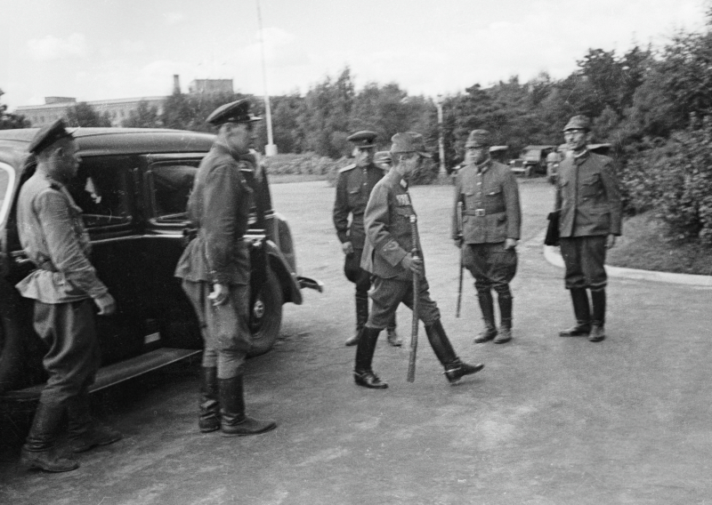 Признание поражения Японией