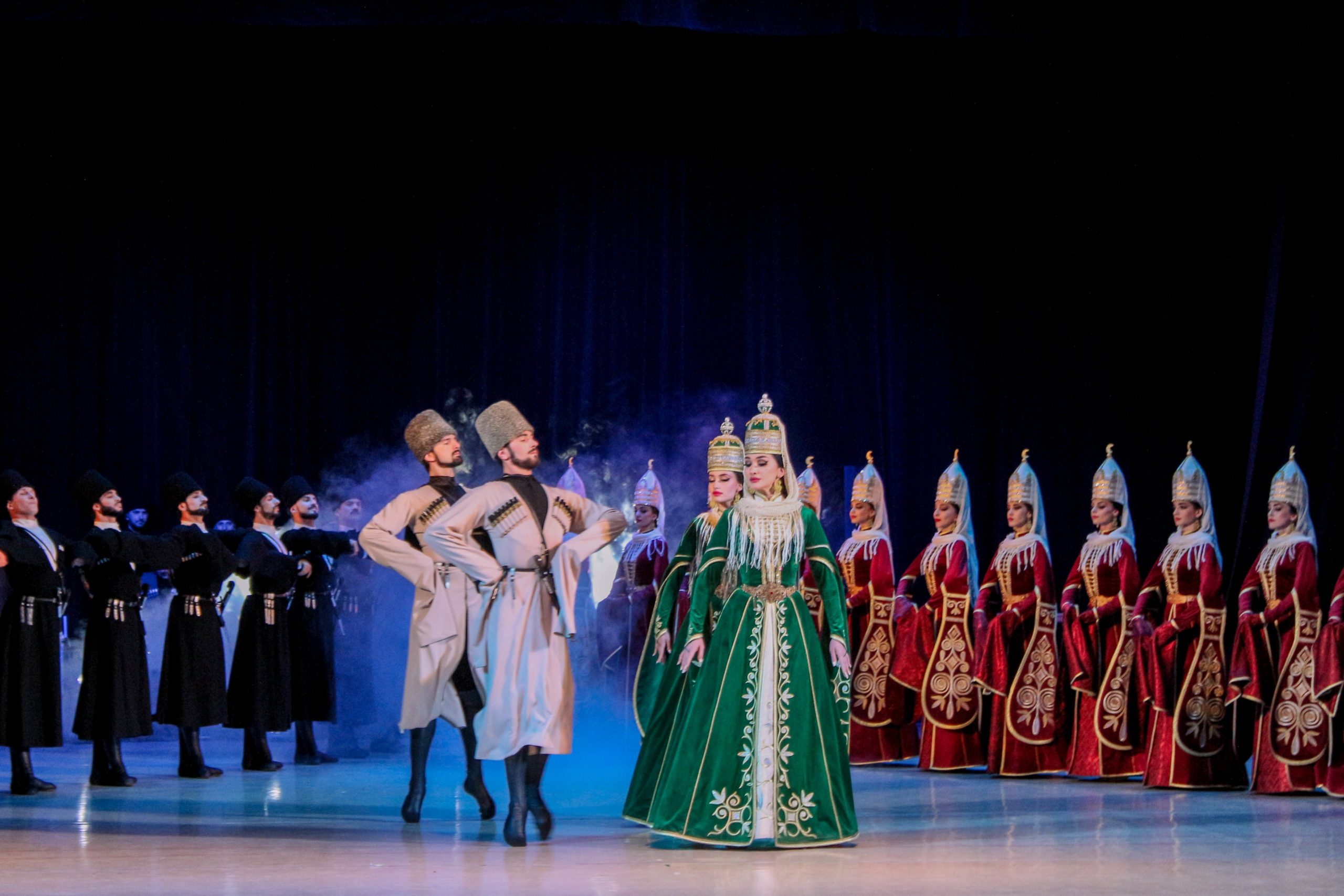 Российские танцоры покажут класс в Монголии