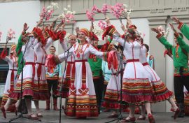 Работники культуры принимают поздравления