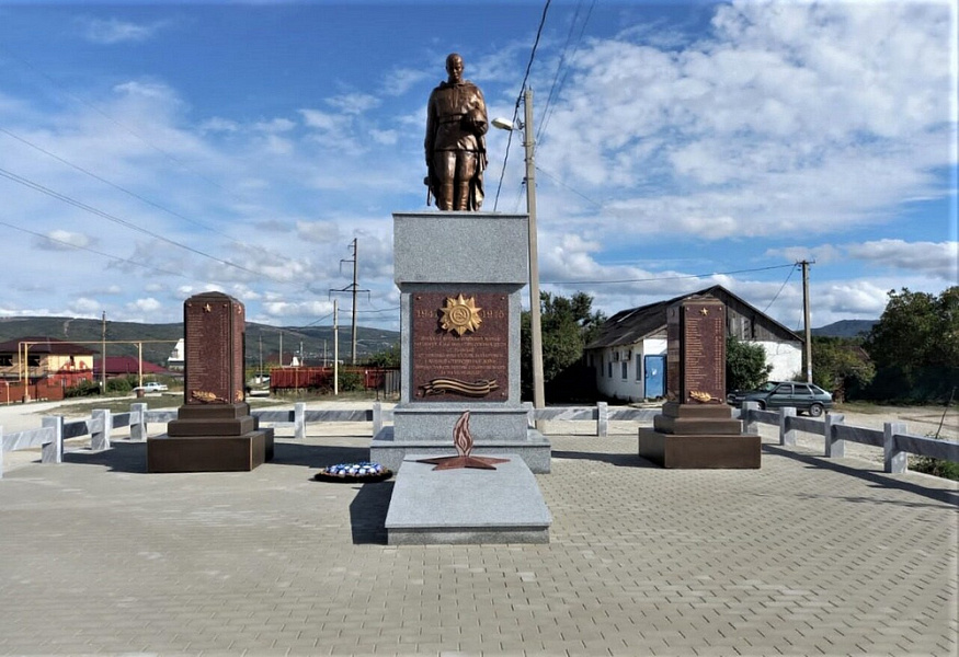 В Новороссийске заботятся о памятниках военной истории