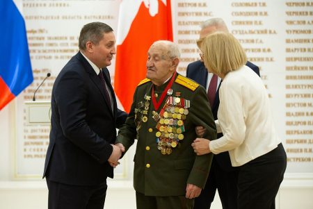 Фронтовики стали «Почетными гражданами»
