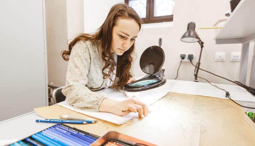 Реставраторы позаботятся о книжных памятниках  