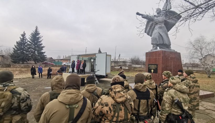 Луганск отмечает освобождение