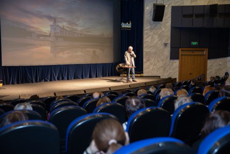 О знаменитом режиссере поговорили в музее