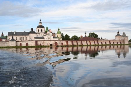 Реставраторы возьмутся за редкие церковные предметы