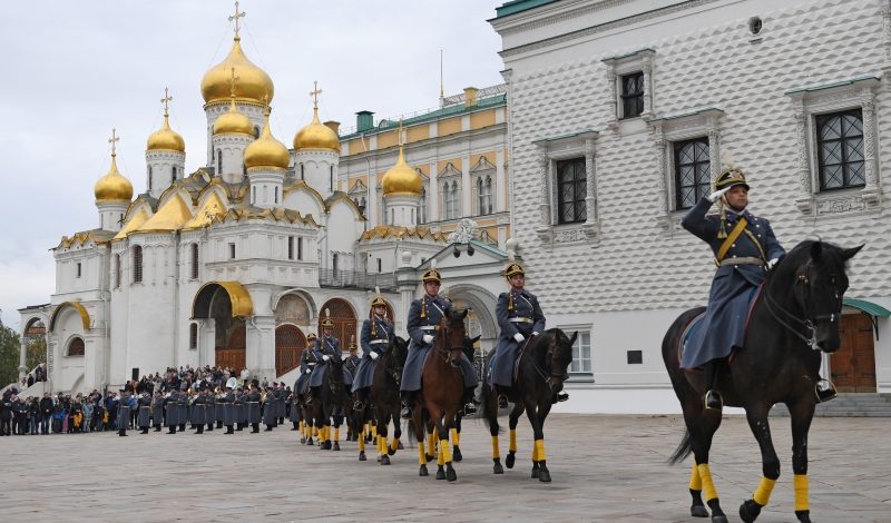 Караулы Кремля открывают сезон