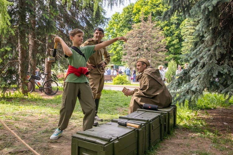 Парк в парк победе