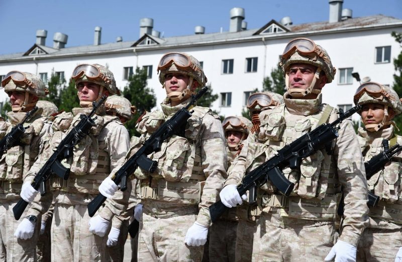 Юбилей военной базы отметили в Средней Азии