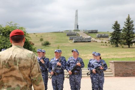 В ДНР присягнули на верность России