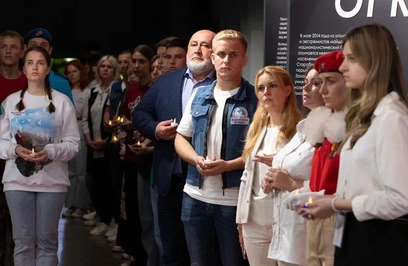 Юные патриоты вспомнили детей Донбасса
