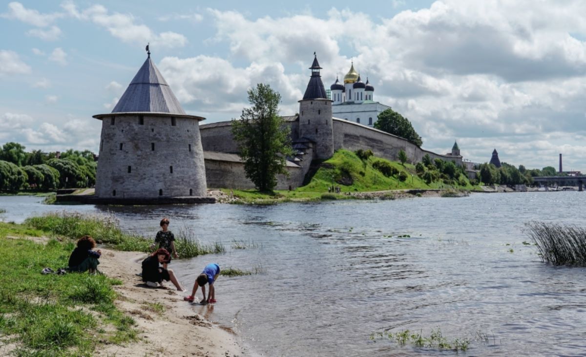 Школьники представили игры родного края