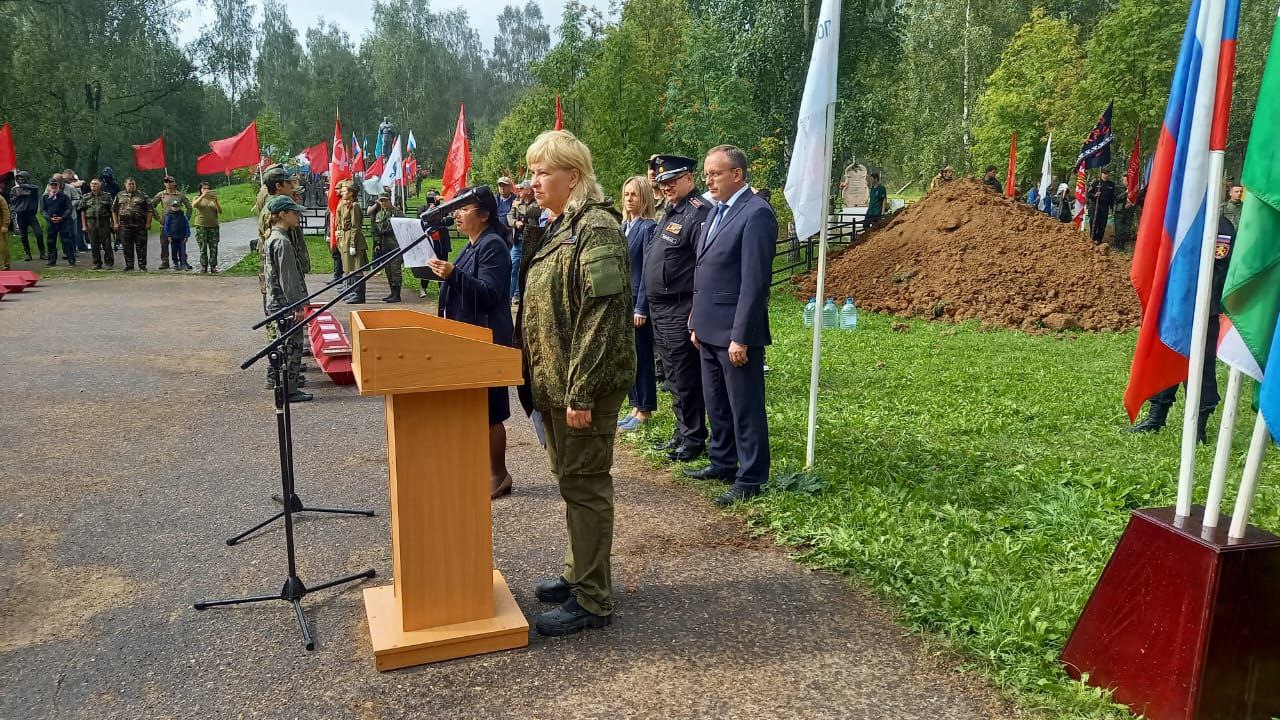 Защитников Отечества вернули семьям