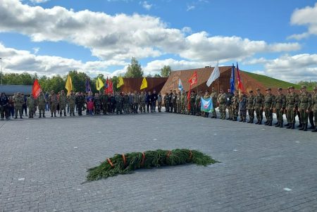 У Ржевского мемориала стартовала Вахта Памяти