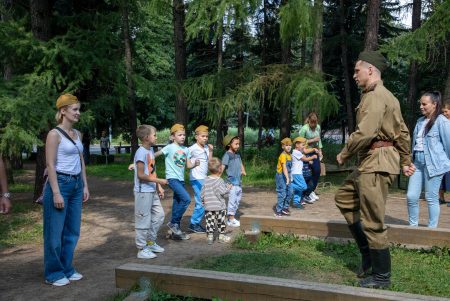 Жители и гости столицы могут пройти квест и получить призы