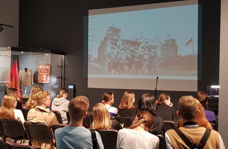 Школьники узнали детали Курской битвы