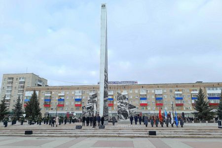 Трудовой подвиг Каменска-Уральского увековечили