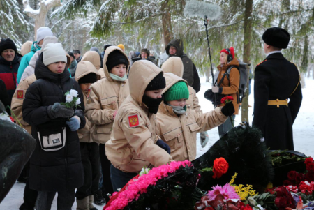 Жертвы нацизма преданы земле