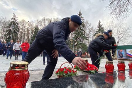 Память борцов с преступностью почтили в столице