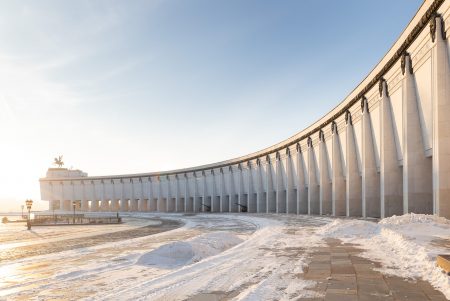 Школьники узнают о советских маршалах