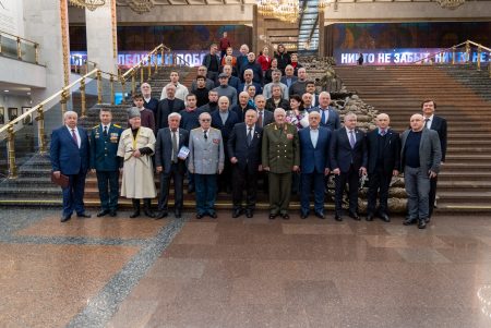 Память о подвигах дважды Героя Советского Союза пронесли через года