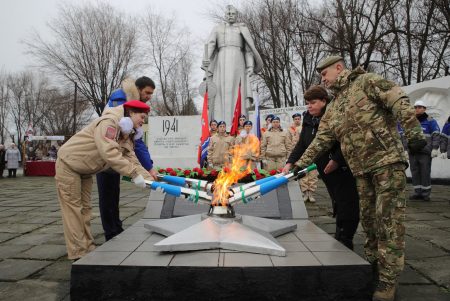 Россия зажгла Огни Победы