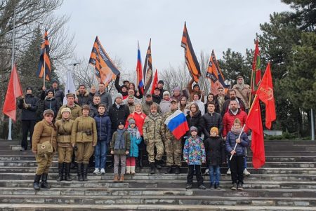 В Ростове почтили память защитников города