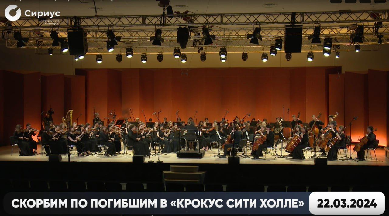 Работников культуры поблагодарили за труд