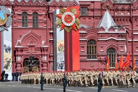 Юнармейцы пройдут строем по Красной площади