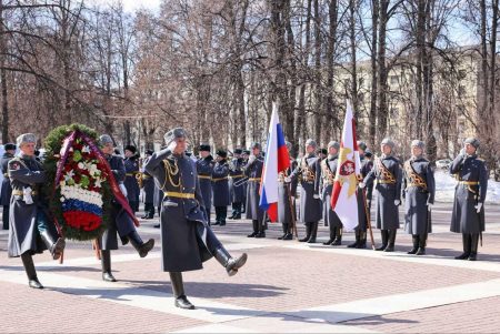 Росгвардейцы почтили память товарищей