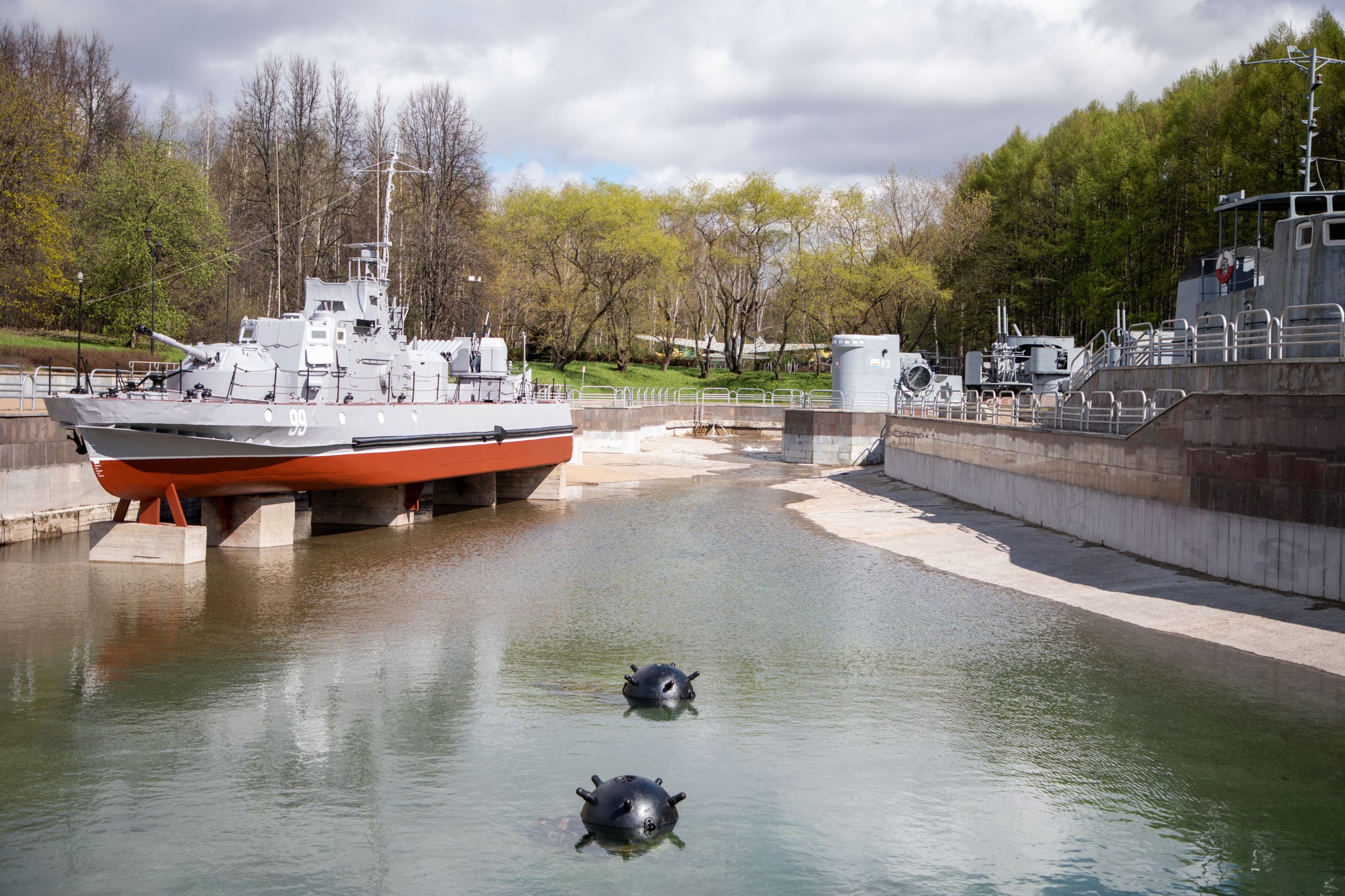 Военно-морскую локацию заполнят водой