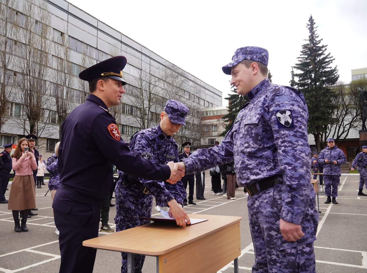 Росгвардия пополнилась профессионалами