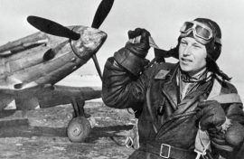 Память летчика-аса увековечили в Мариуполе