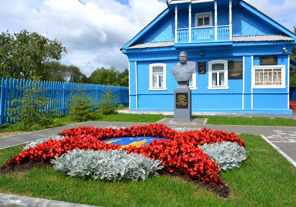 Музеи высадят «Цветы Победы»