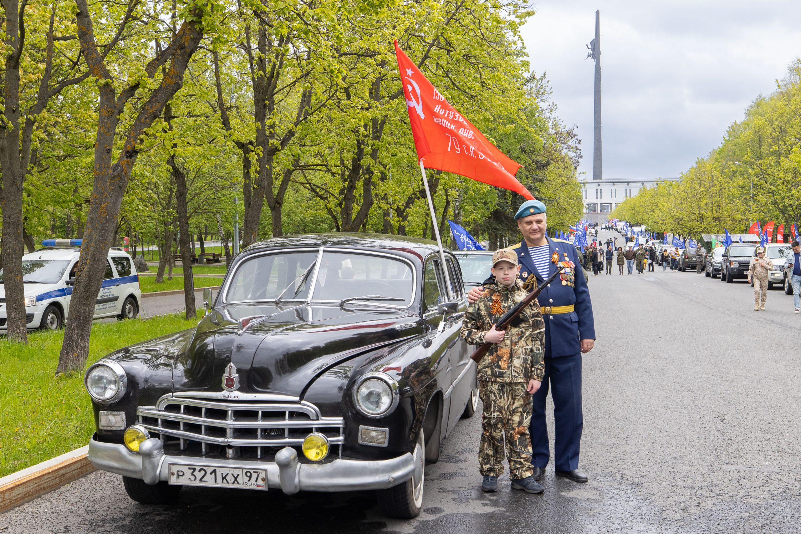 Автолюбители проехали по местам боёв