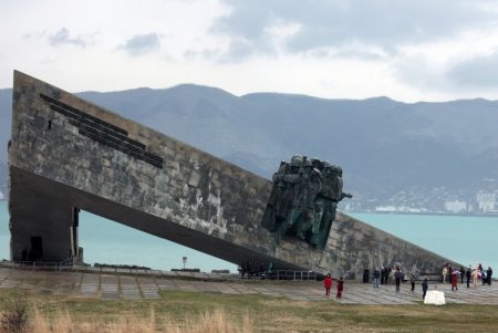 Памятник морскому десанту реконструируют