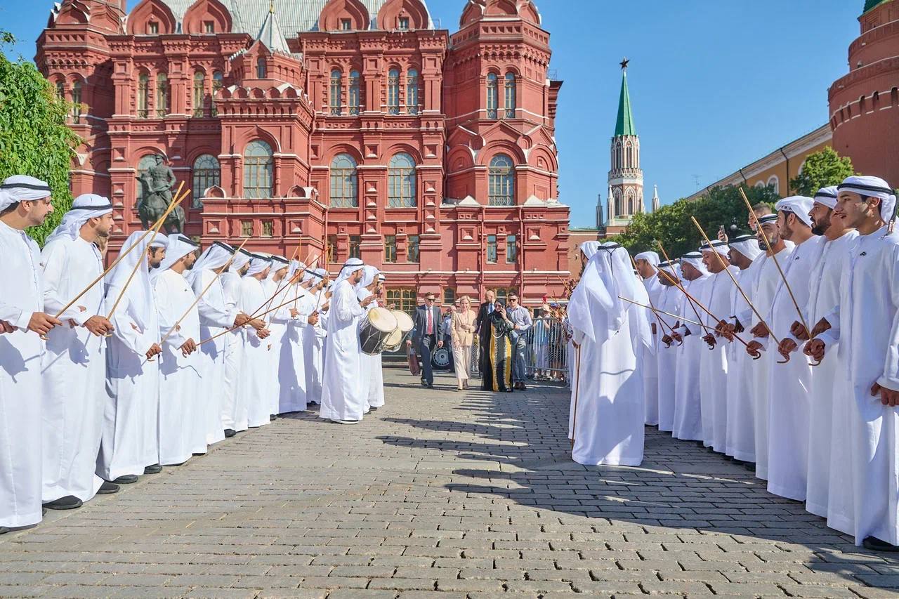 Столица познает Арабский Восток