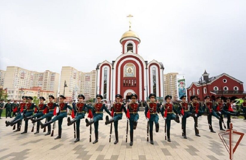 Росгвардейцы почтили память небесного покровителя