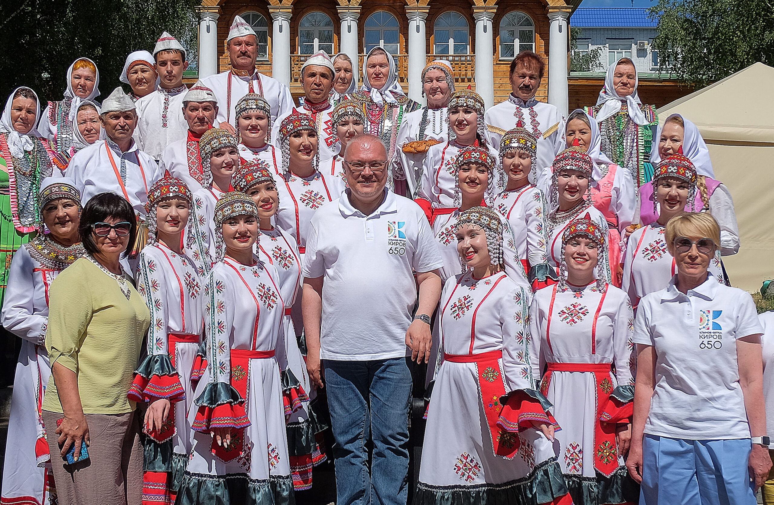 Регионы России связали культурные скрепы