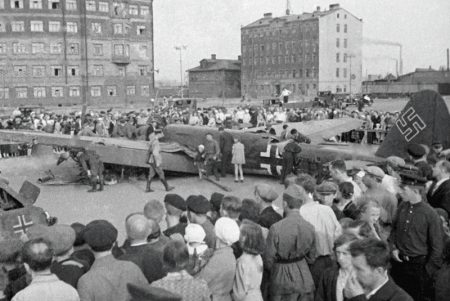 Первый налет нацистской авиации на Москву