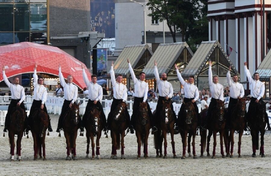 Лучшие конные лучники мира будут состязаться в Москве