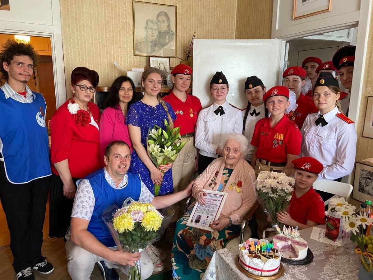 Участница Парада Победы отметила 105-летие