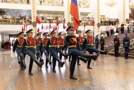 Новобранцы Преображенского полка приняли присягу