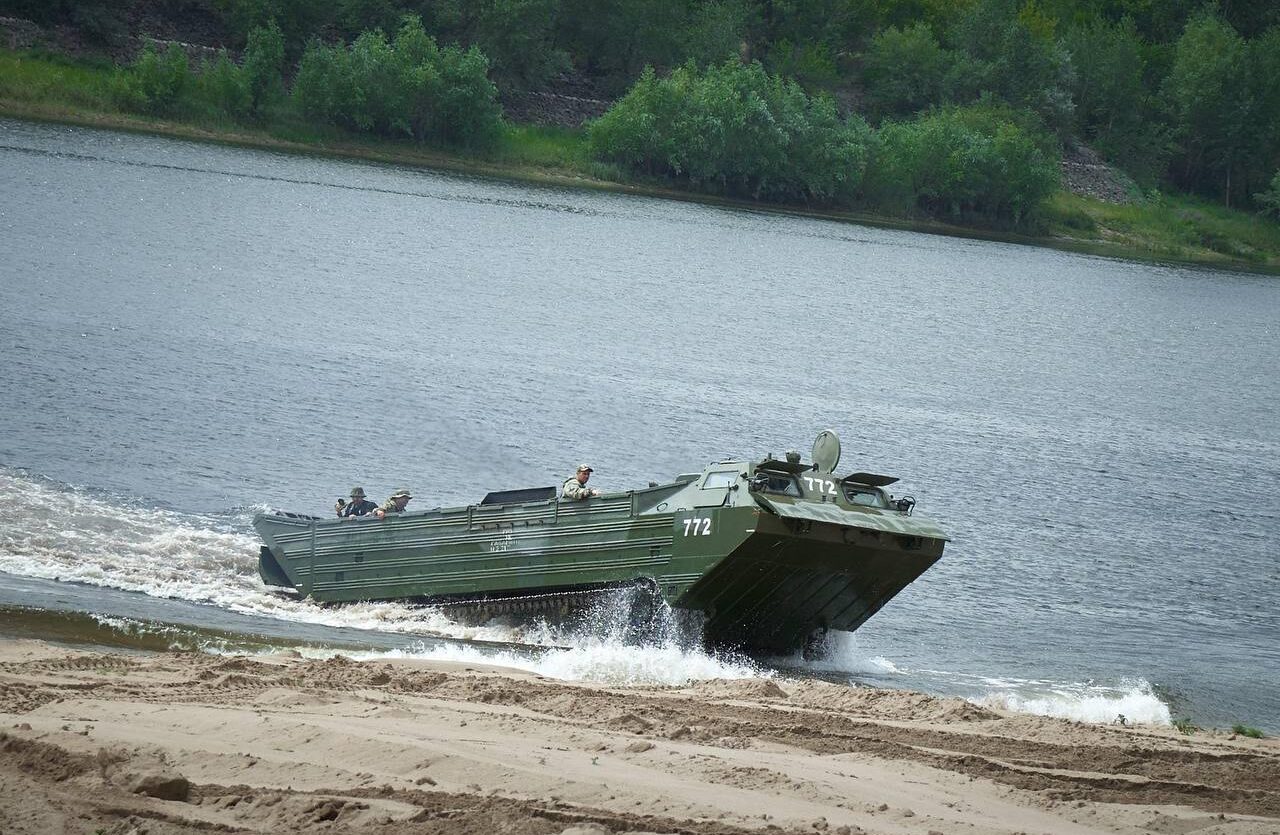 Будущие защитники проверили себя на прочность