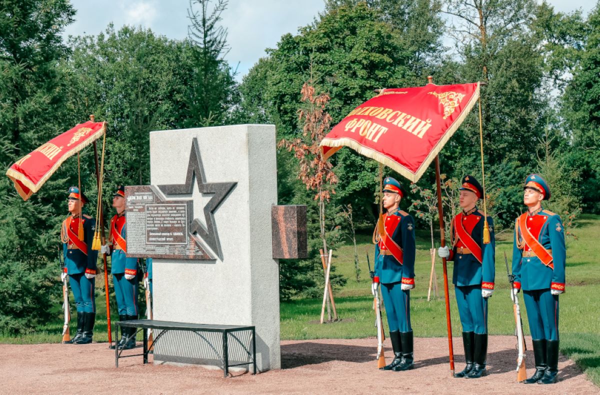 Героев Ленинграда прославит мемориал