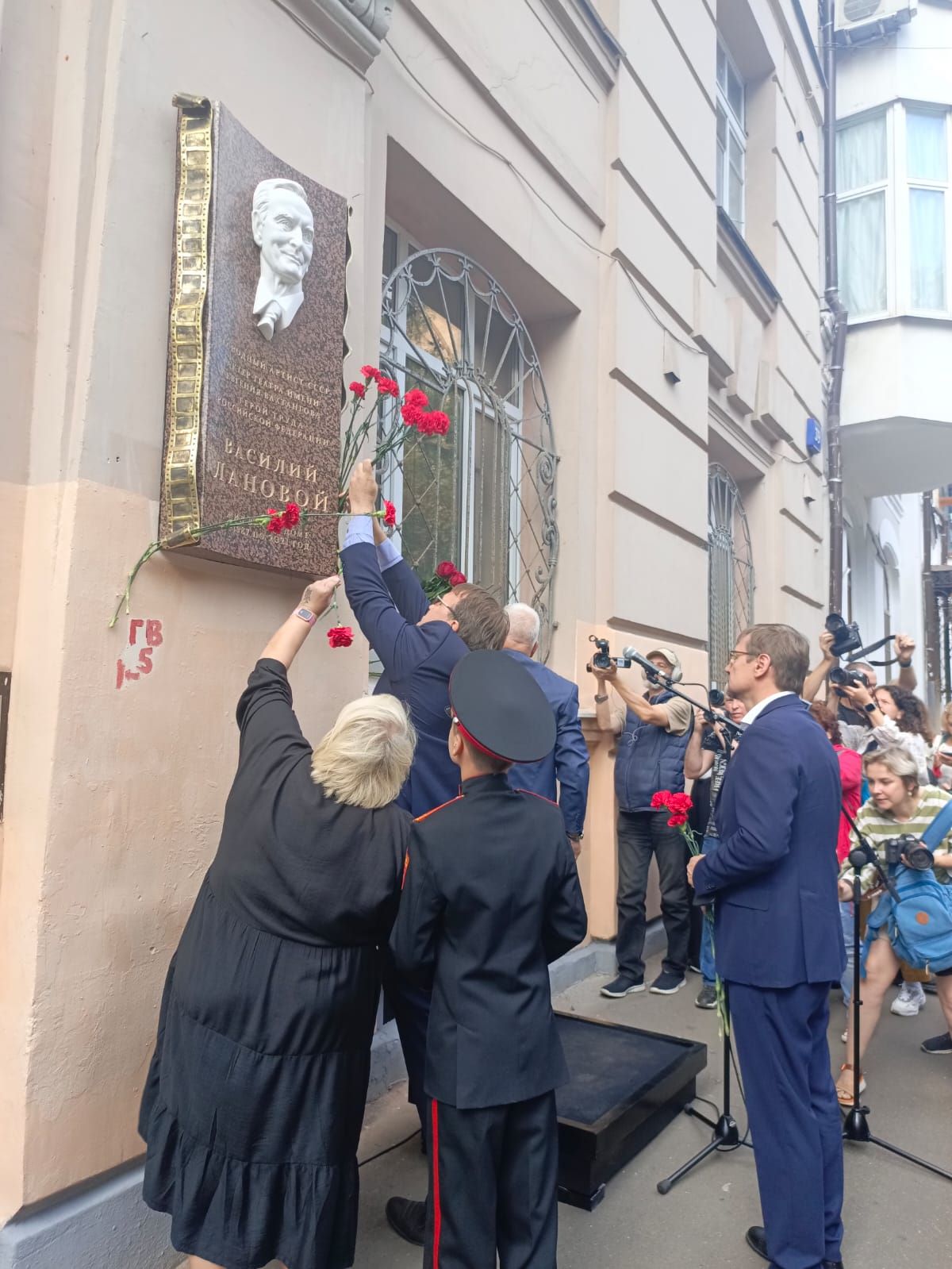 Память о Лановом сохранили в центре столицы