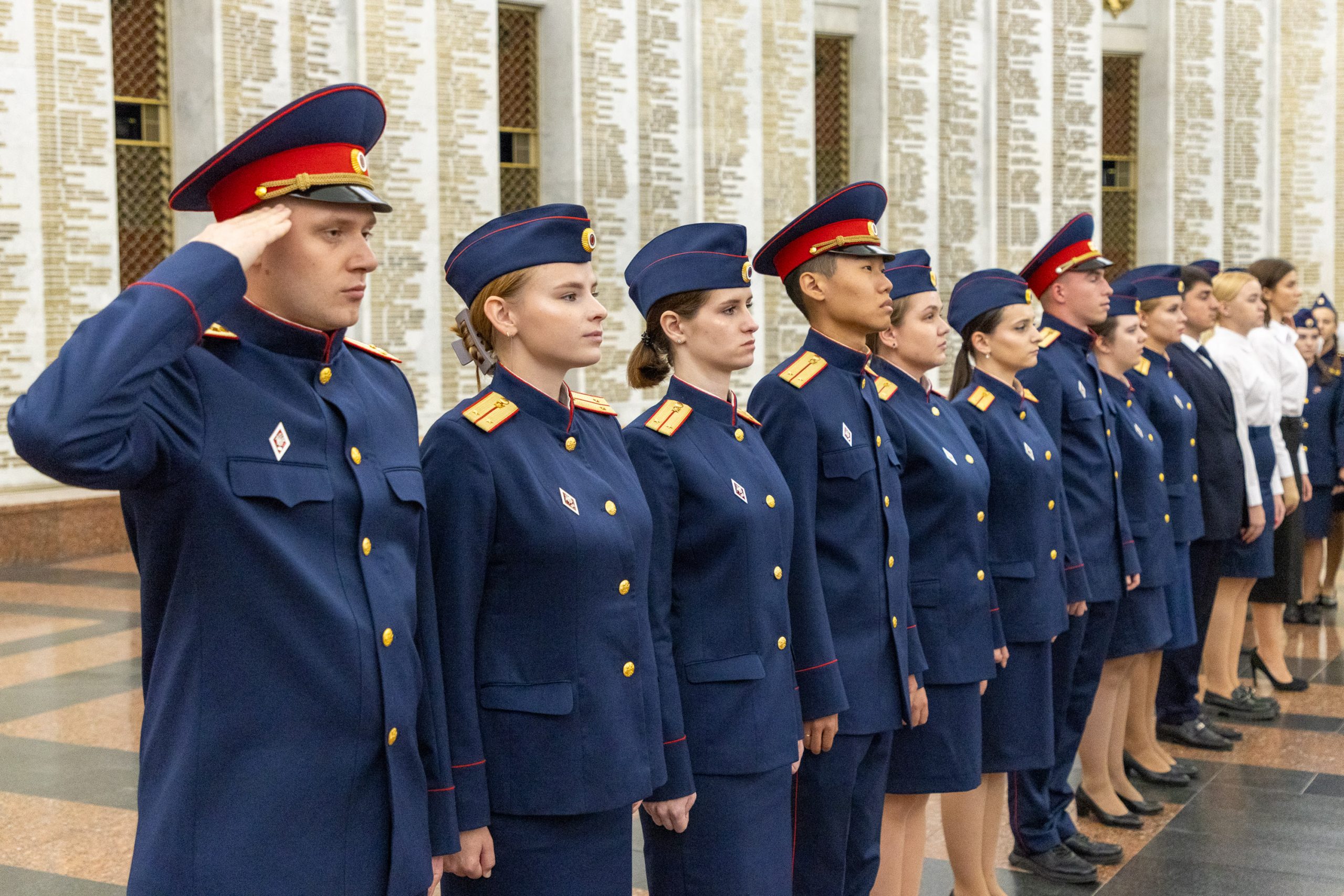 Следователи поклялись в верности Родине